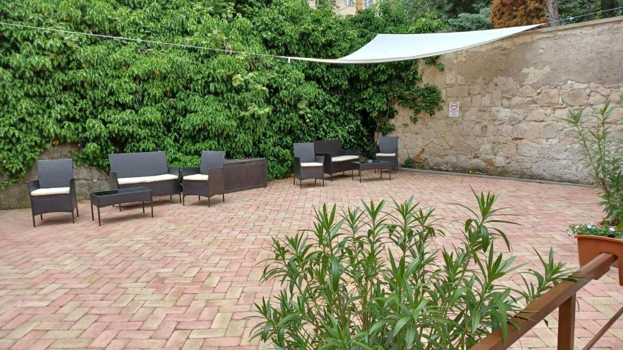 אגר Milla Apartmanok מראה חיצוני תמונה